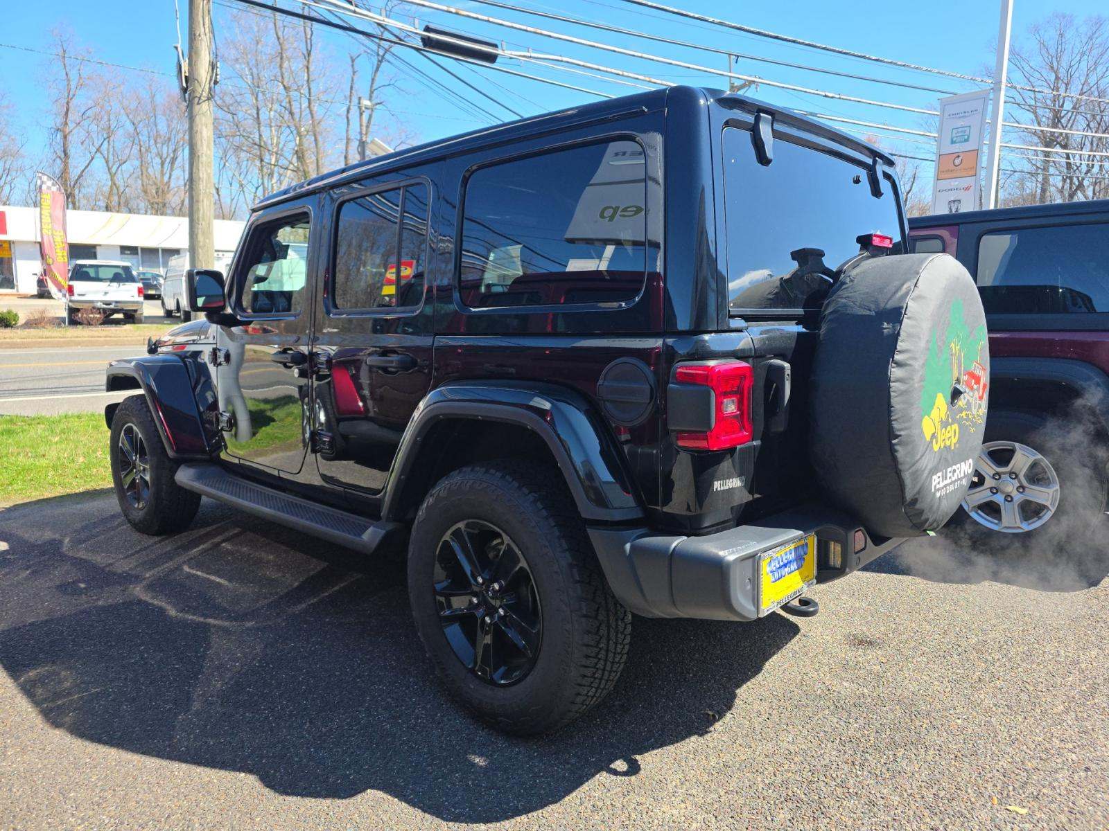 JEEP UNLIMITED SAHARA ALTITUDE EDITION - 2