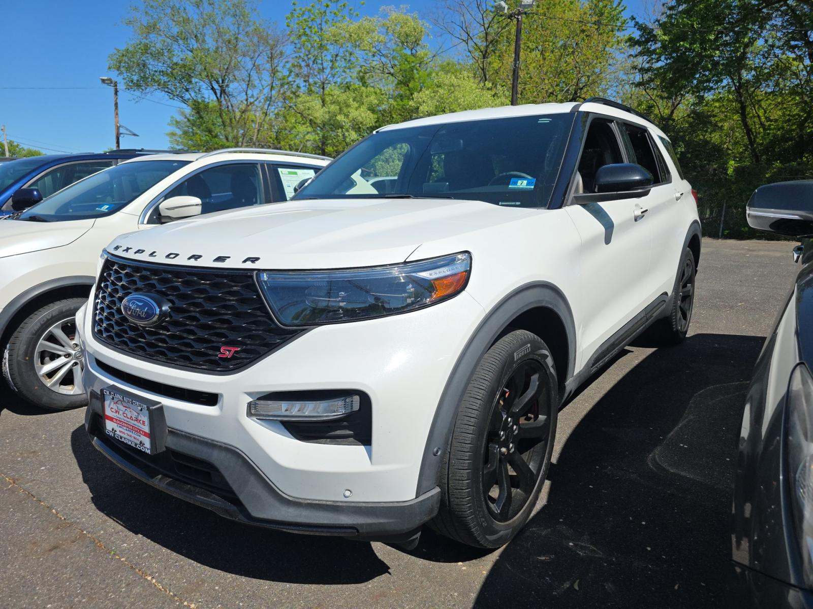 FORD EXPLORER - 1