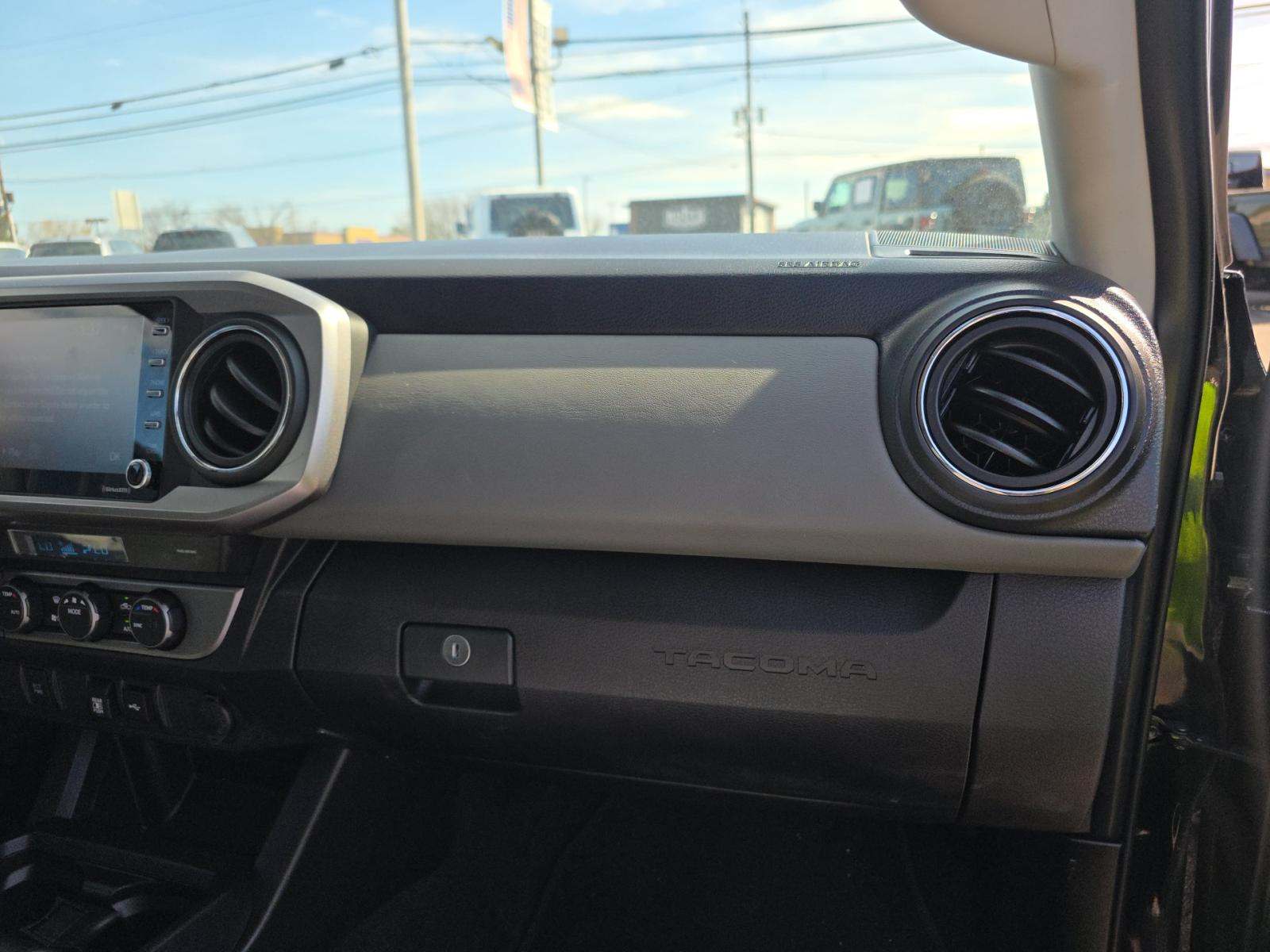 2021 Toyota Tacoma SR5 AWD