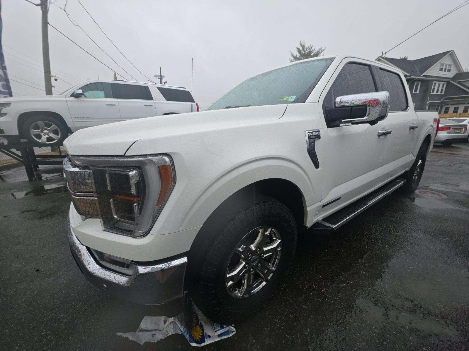 2022 Ford F-150 Hybrid Lariat AWD