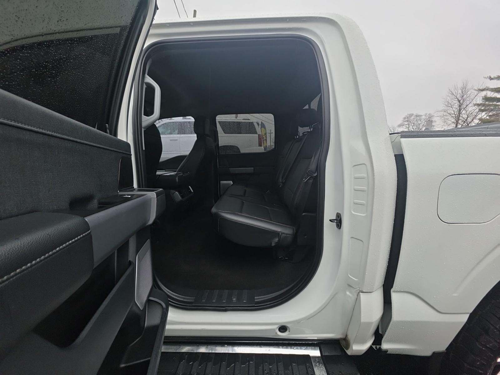 2022 Ford F-150 Hybrid Lariat AWD