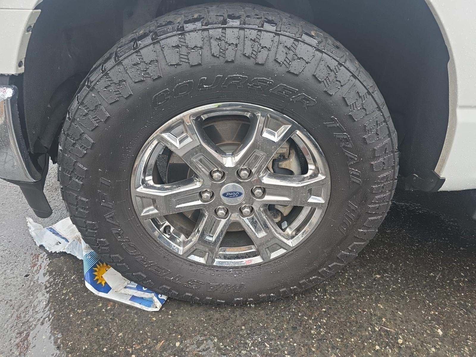 2022 Ford F-150 Hybrid Lariat AWD