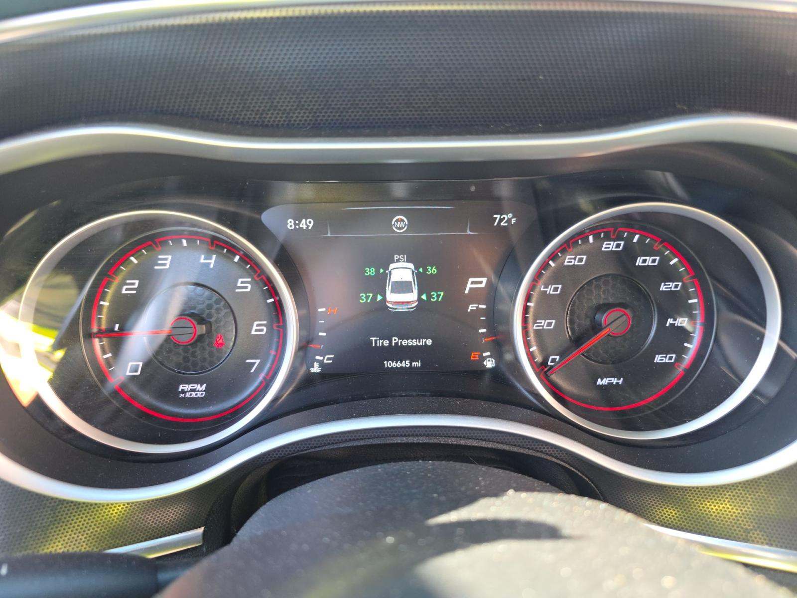 DODGE CHALLENGER - 9