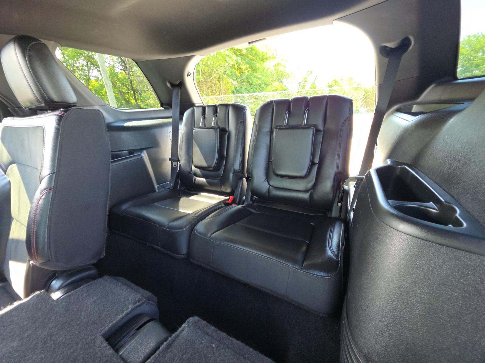 FORD EXPLORER - 10