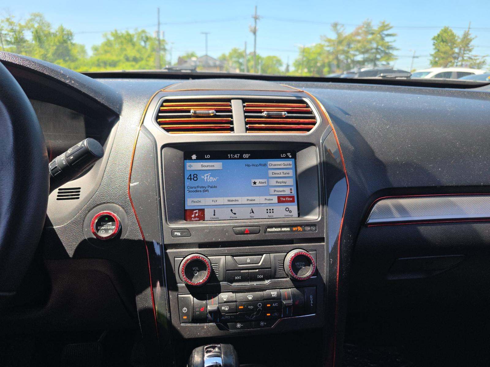 FORD EXPLORER - 6