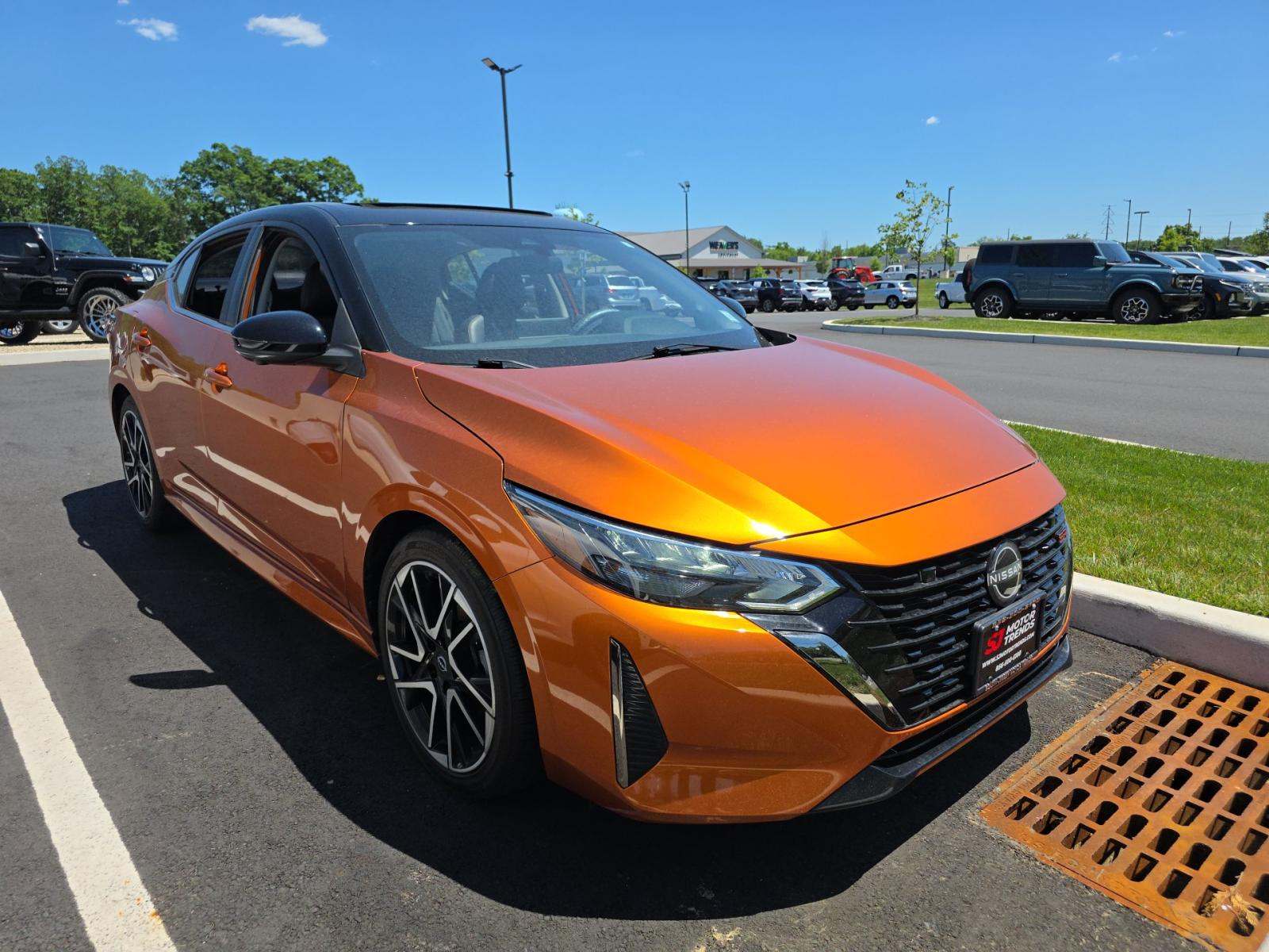 NISSAN SENTRA - 4