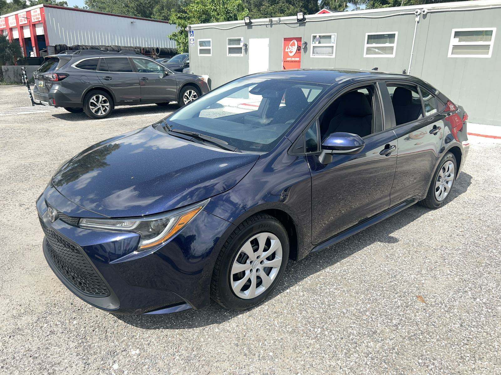 2022 Toyota Corolla LE FWD