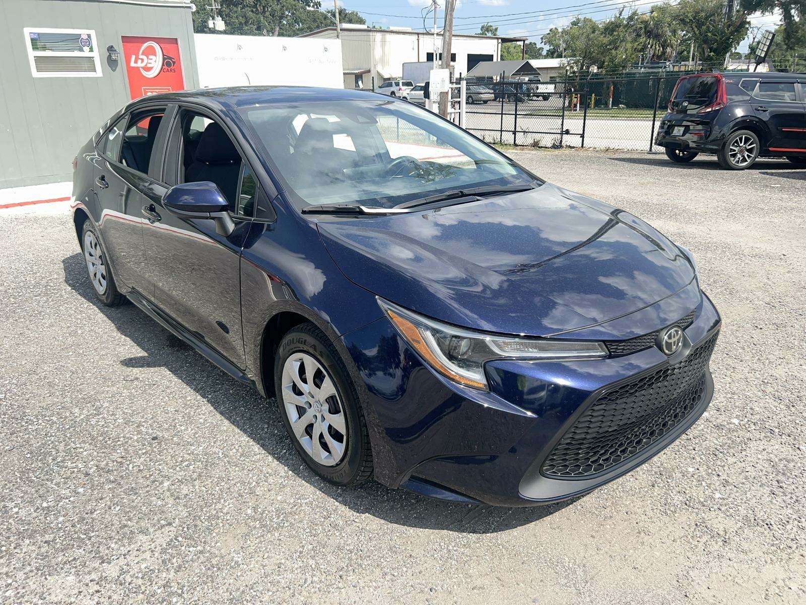 2022 Toyota Corolla LE FWD