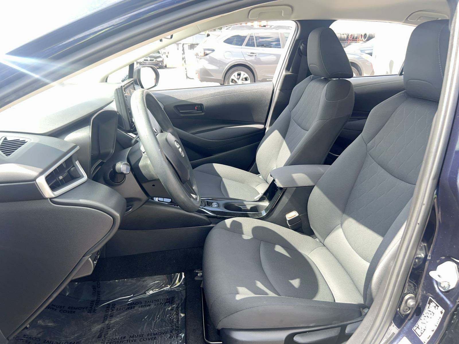 2022 Toyota Corolla LE FWD