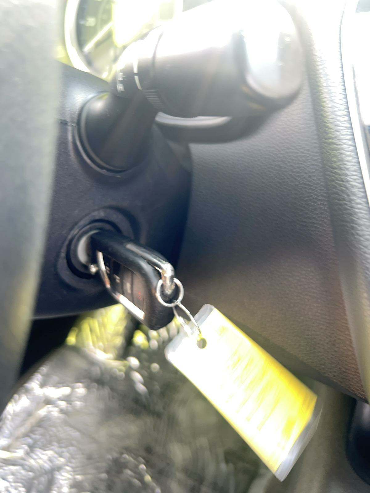 2022 Toyota Corolla LE FWD