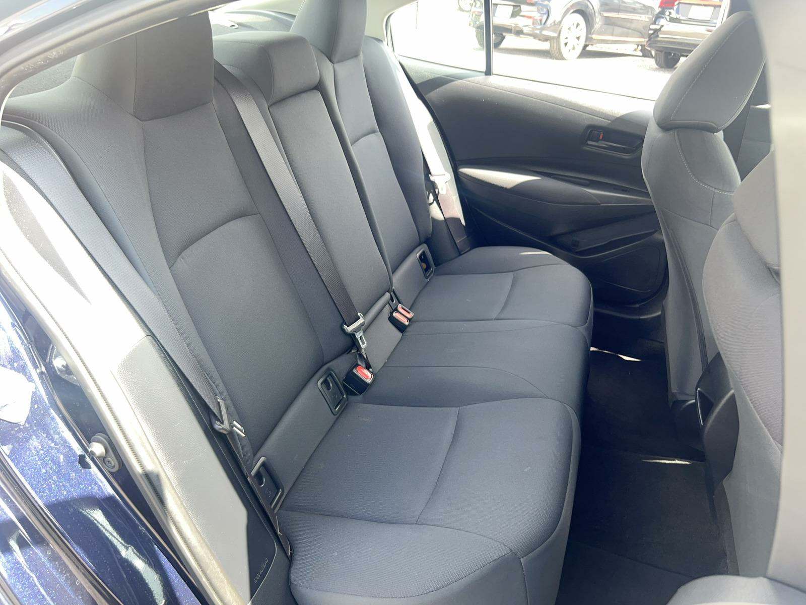 2022 Toyota Corolla LE FWD