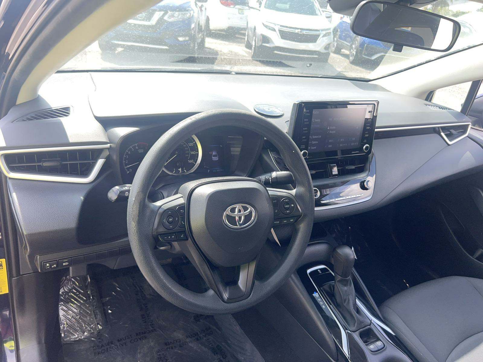 2022 Toyota Corolla LE FWD