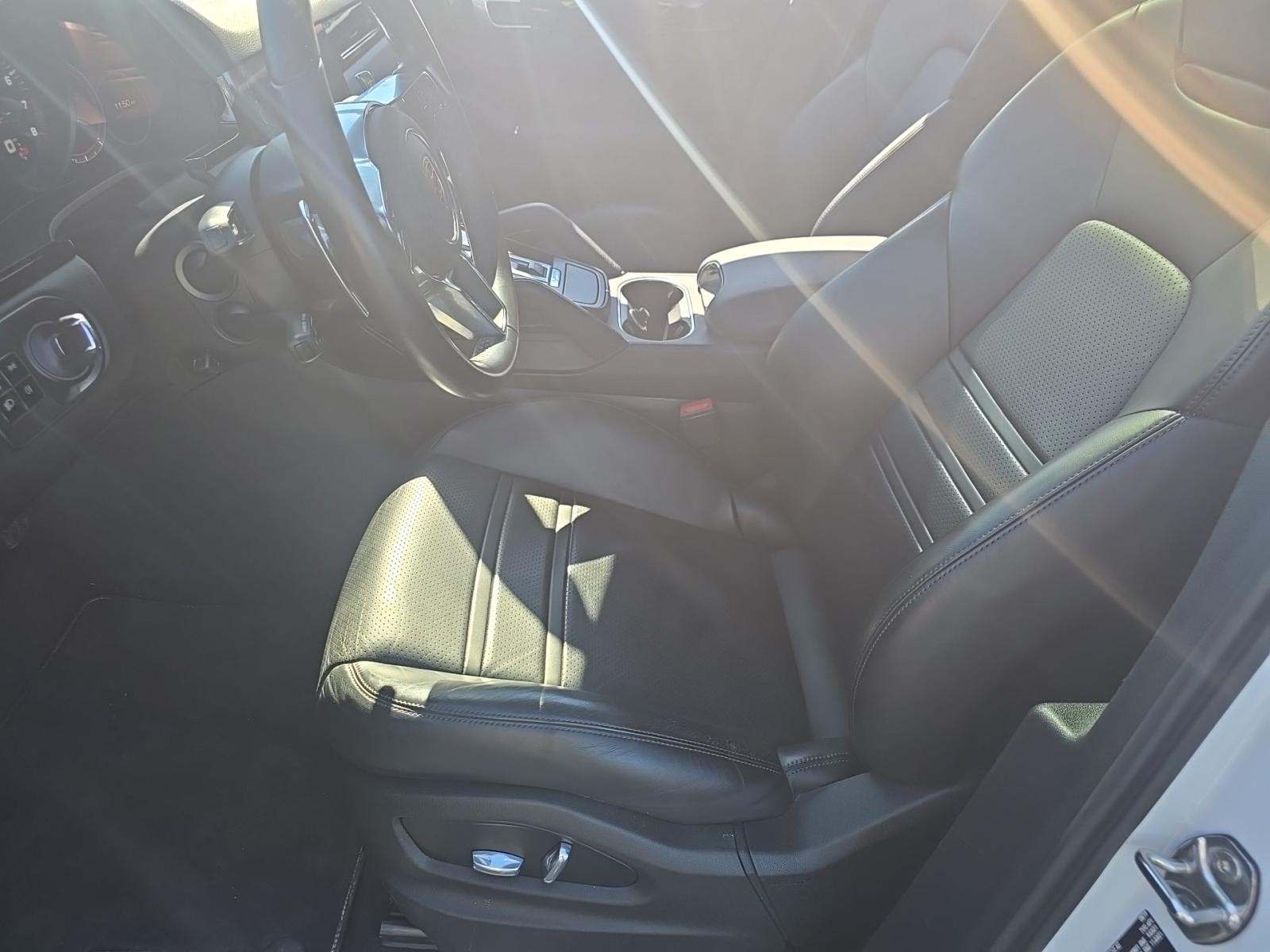 PORSCHE CAYENNE - 2