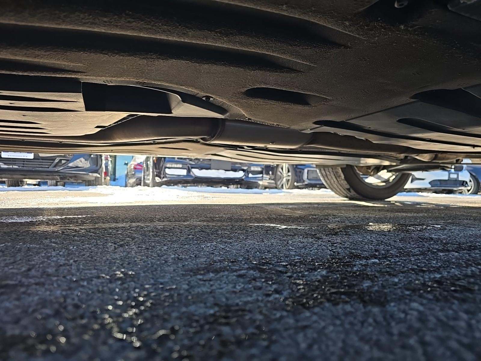 2023 BMW X6 xDrive40i AWD