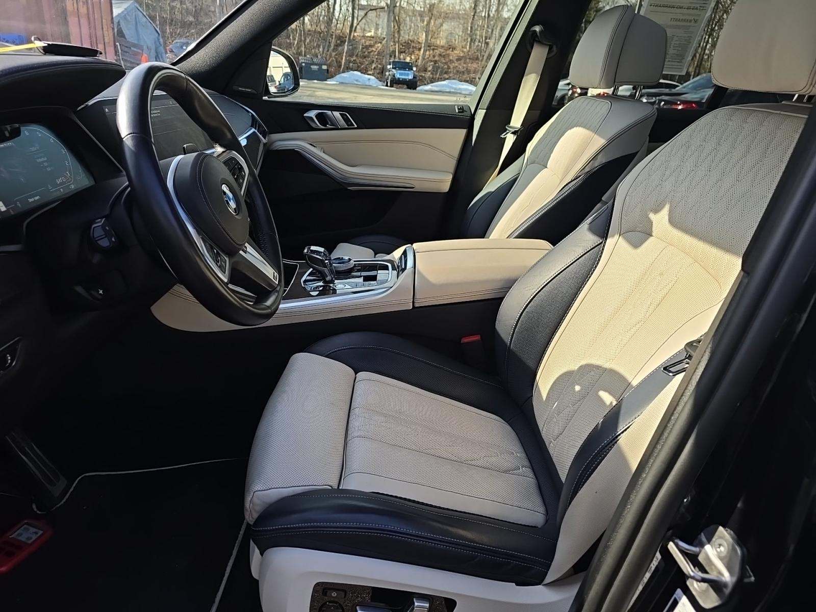 2022 BMW X5 M50i AWD