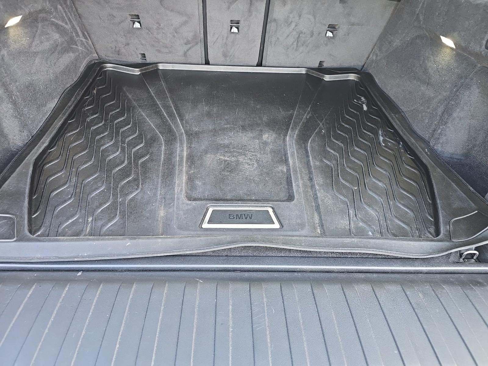 2022 BMW X5 M50i AWD