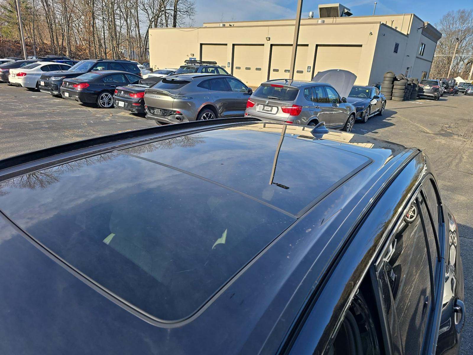 2022 BMW X5 M50i AWD