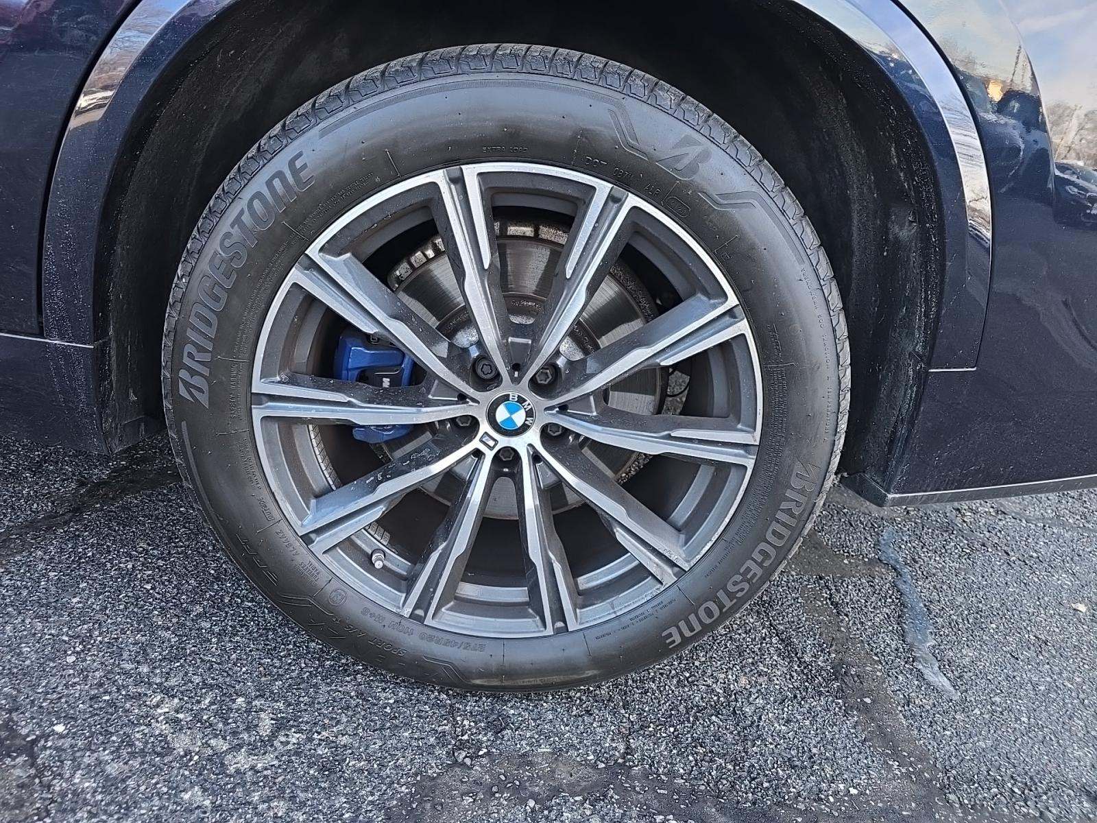2022 BMW X5 M50i AWD