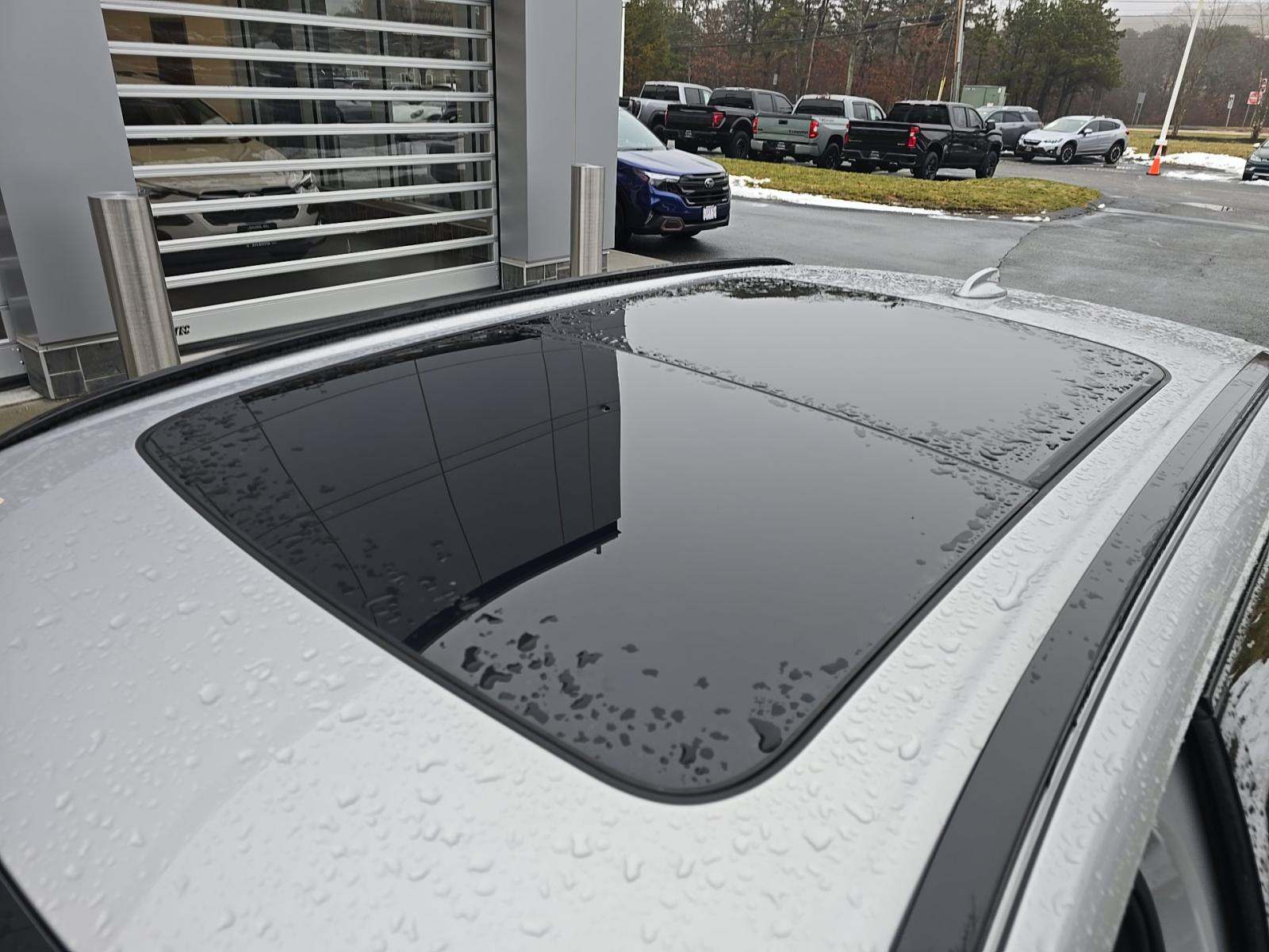 2025 Volvo XC60 B5 Plus AWD