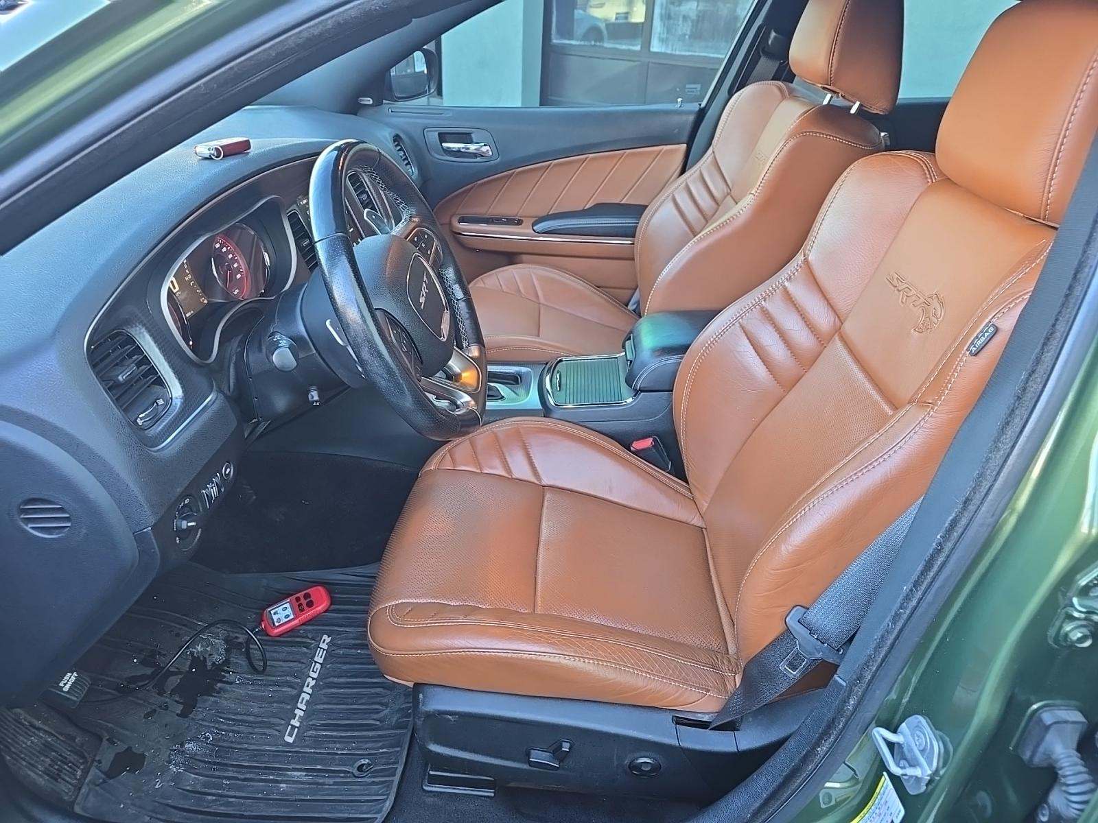 DODGE CHALLENGER - 2