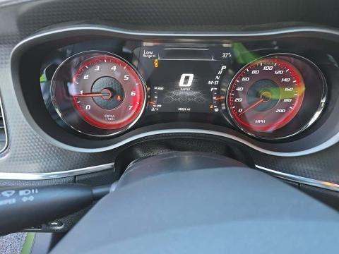 DODGE SRT HELLCAT - 5