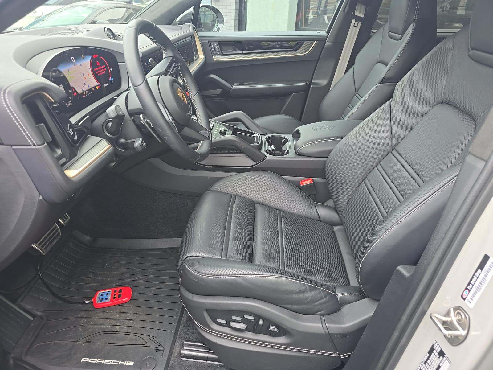PORSCHE CAYENNE - 2