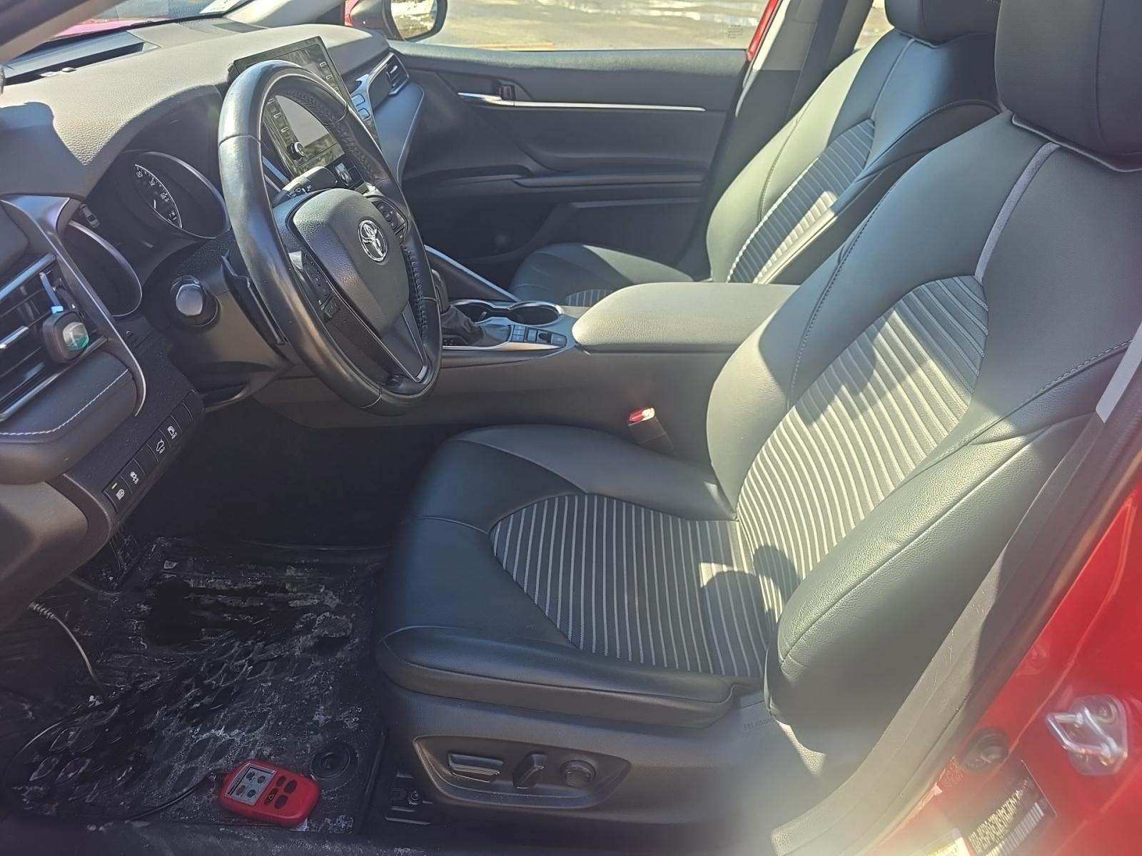 2023 Toyota Camry SE AWD