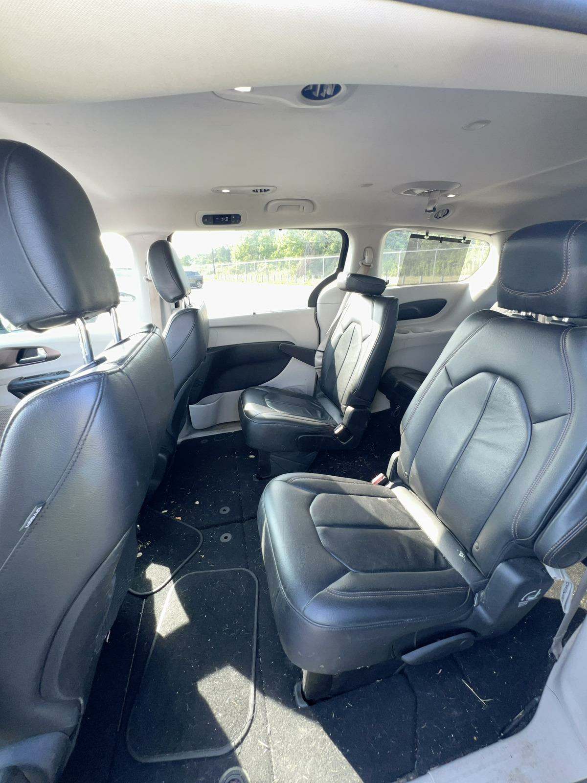 2017 Chrysler Pacifica Touring L FWD