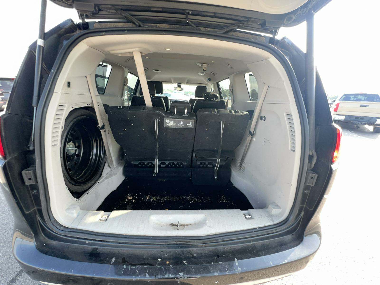 2017 Chrysler Pacifica Touring L FWD