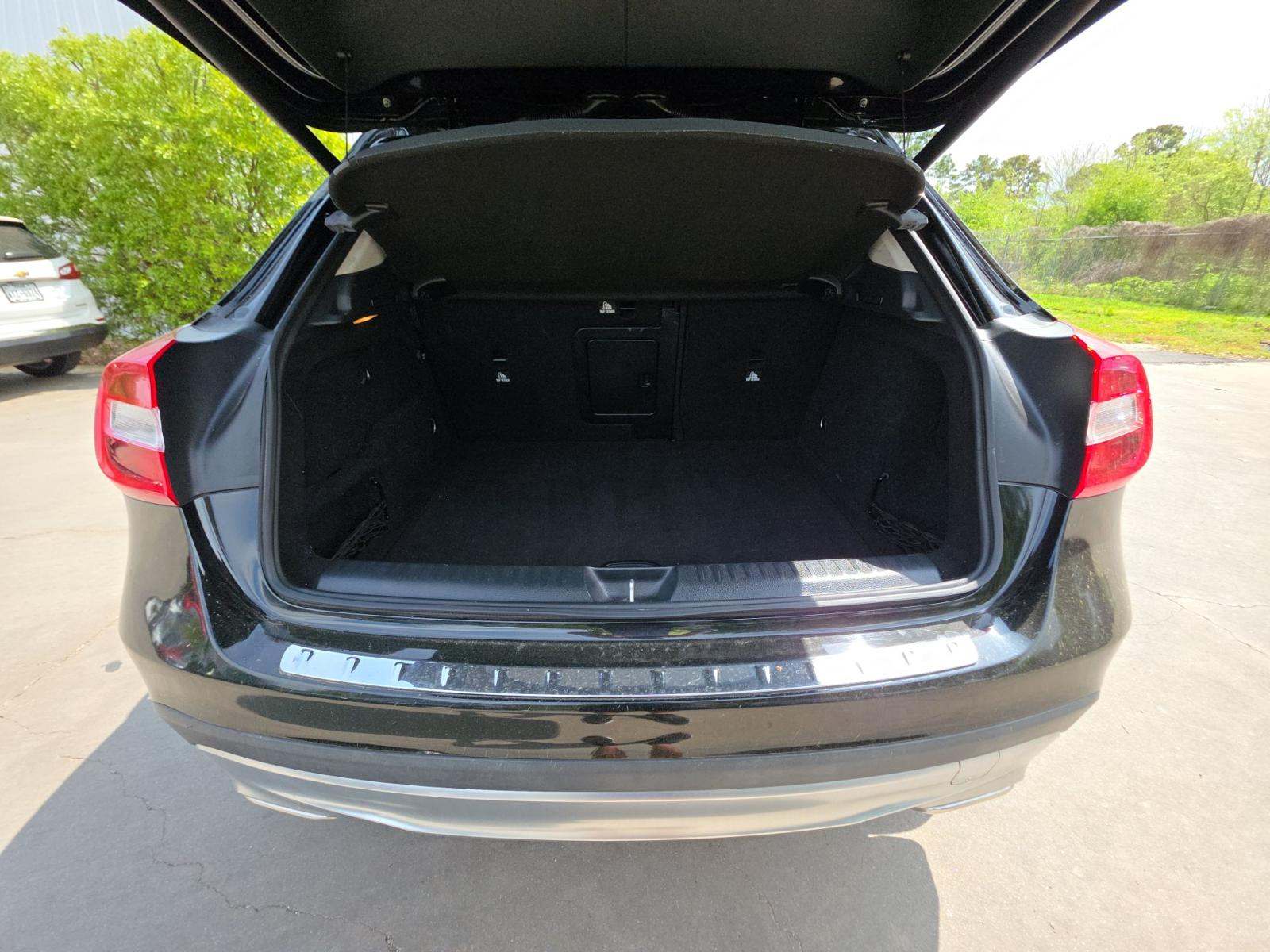 MERCEDES-BENZ GLA-CLASS - 10