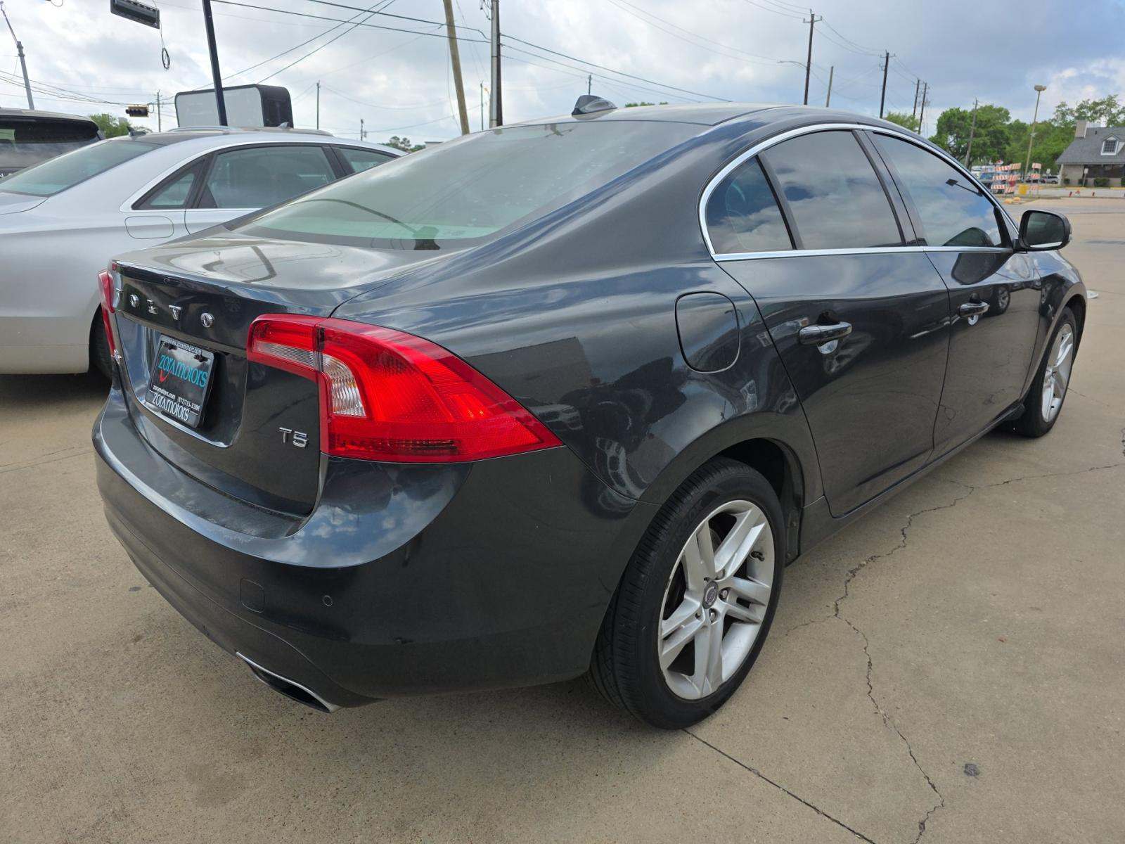 2015 Volvo S60 T5 Platinum FWD