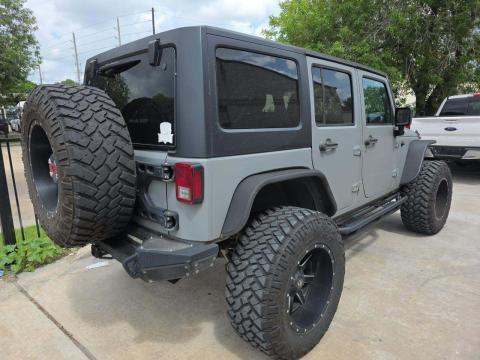 JEEP UNLIMITED SPORT - 3