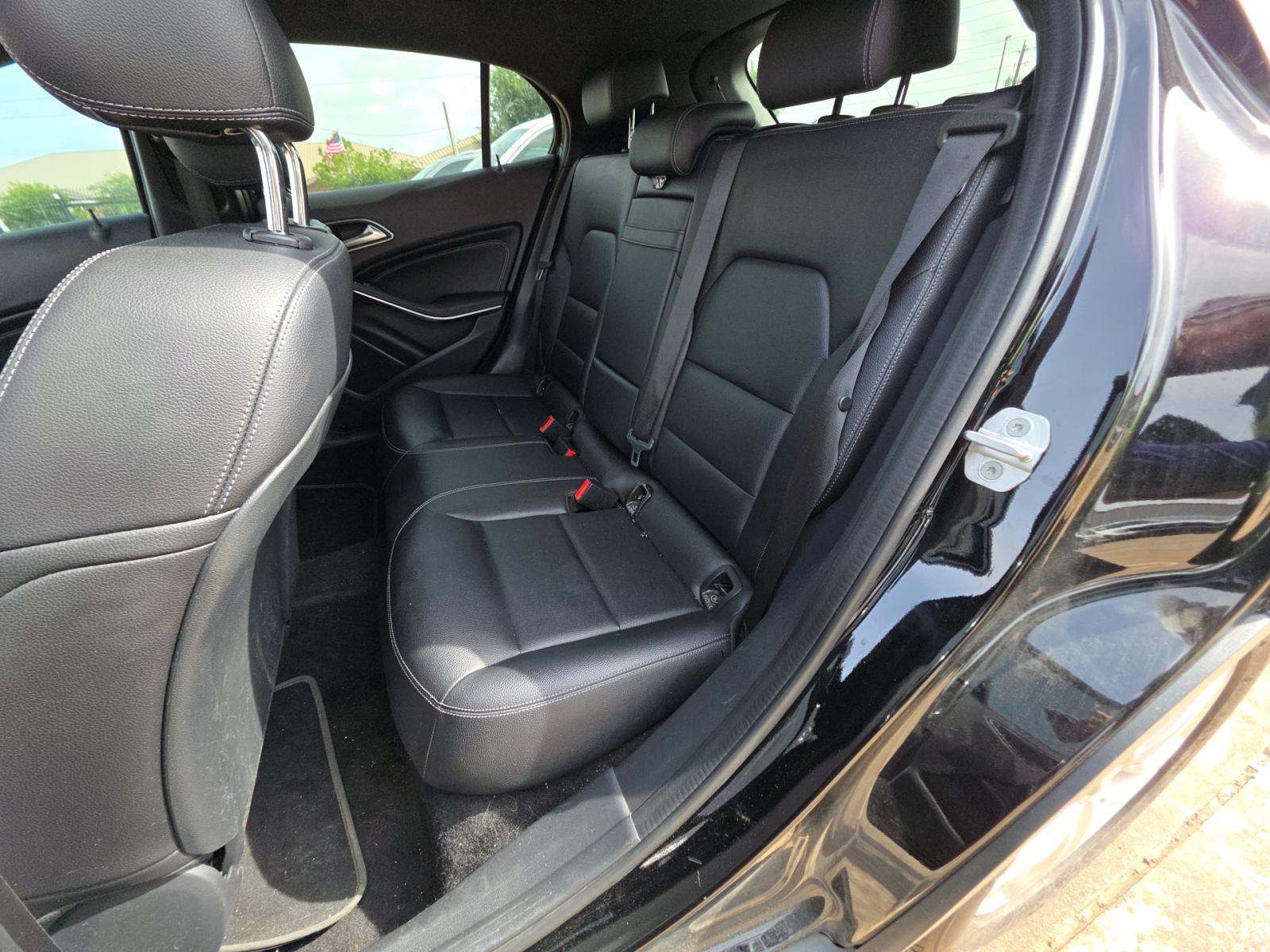 MERCEDES-BENZ GLA-CLASS - 9