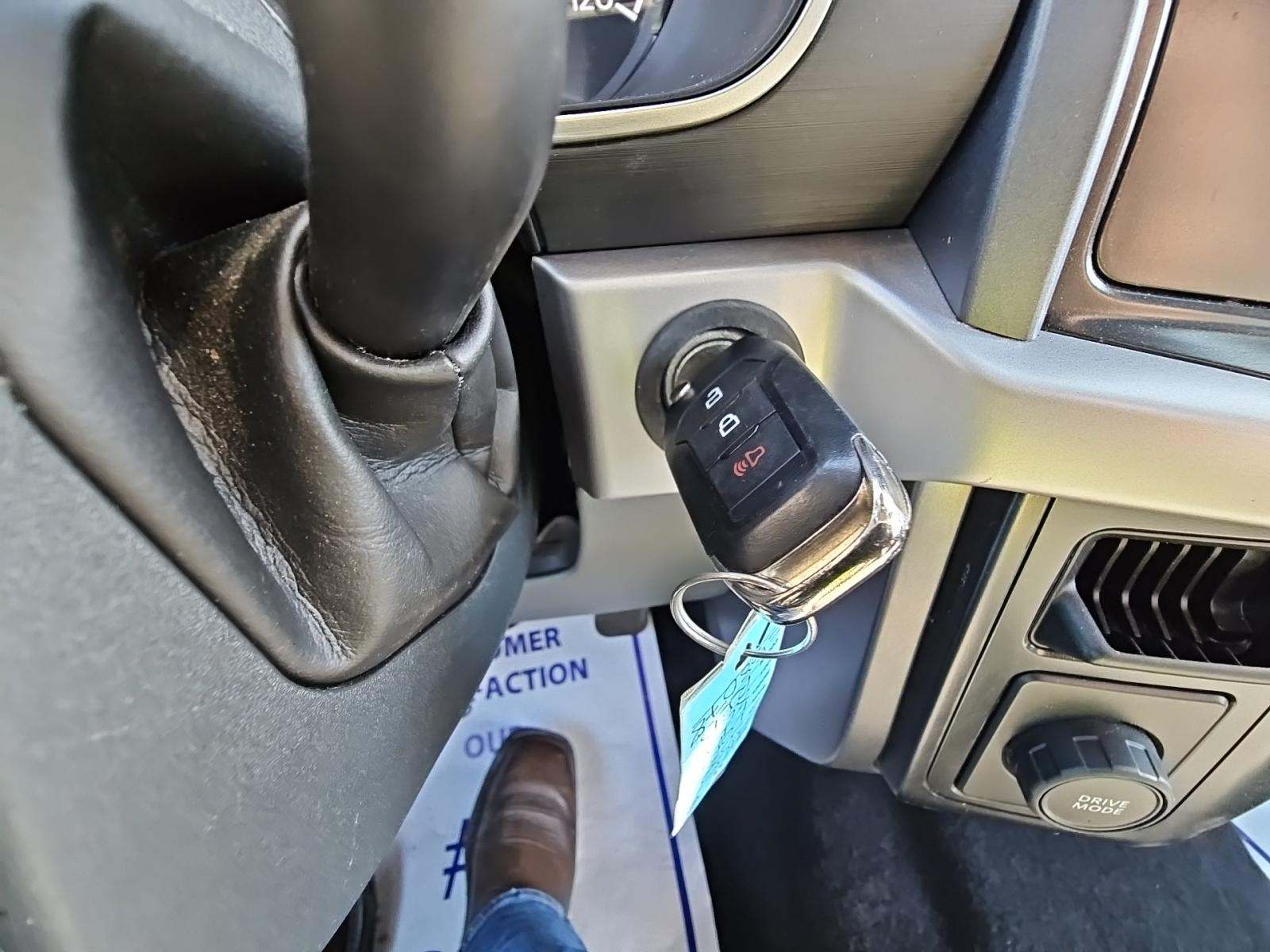 2023 Ford F-150 XLT RWD