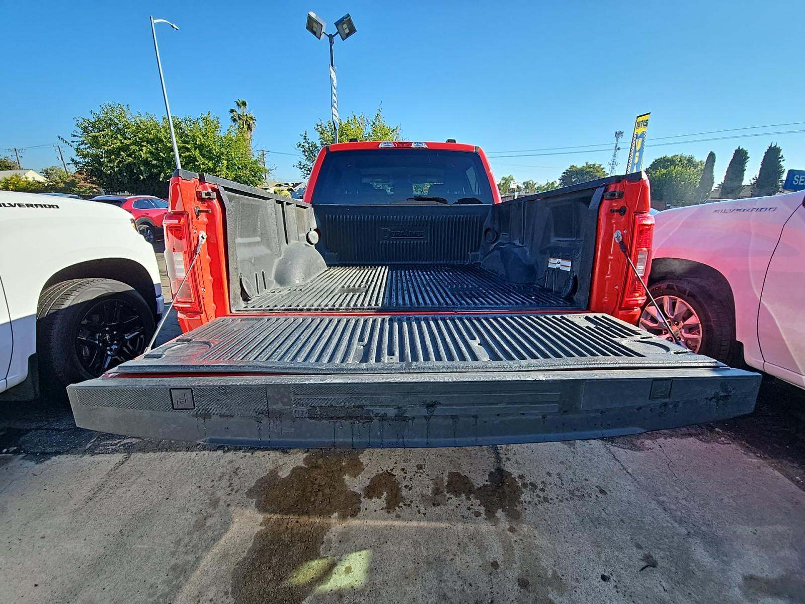 2023 Ford F-150 XLT RWD