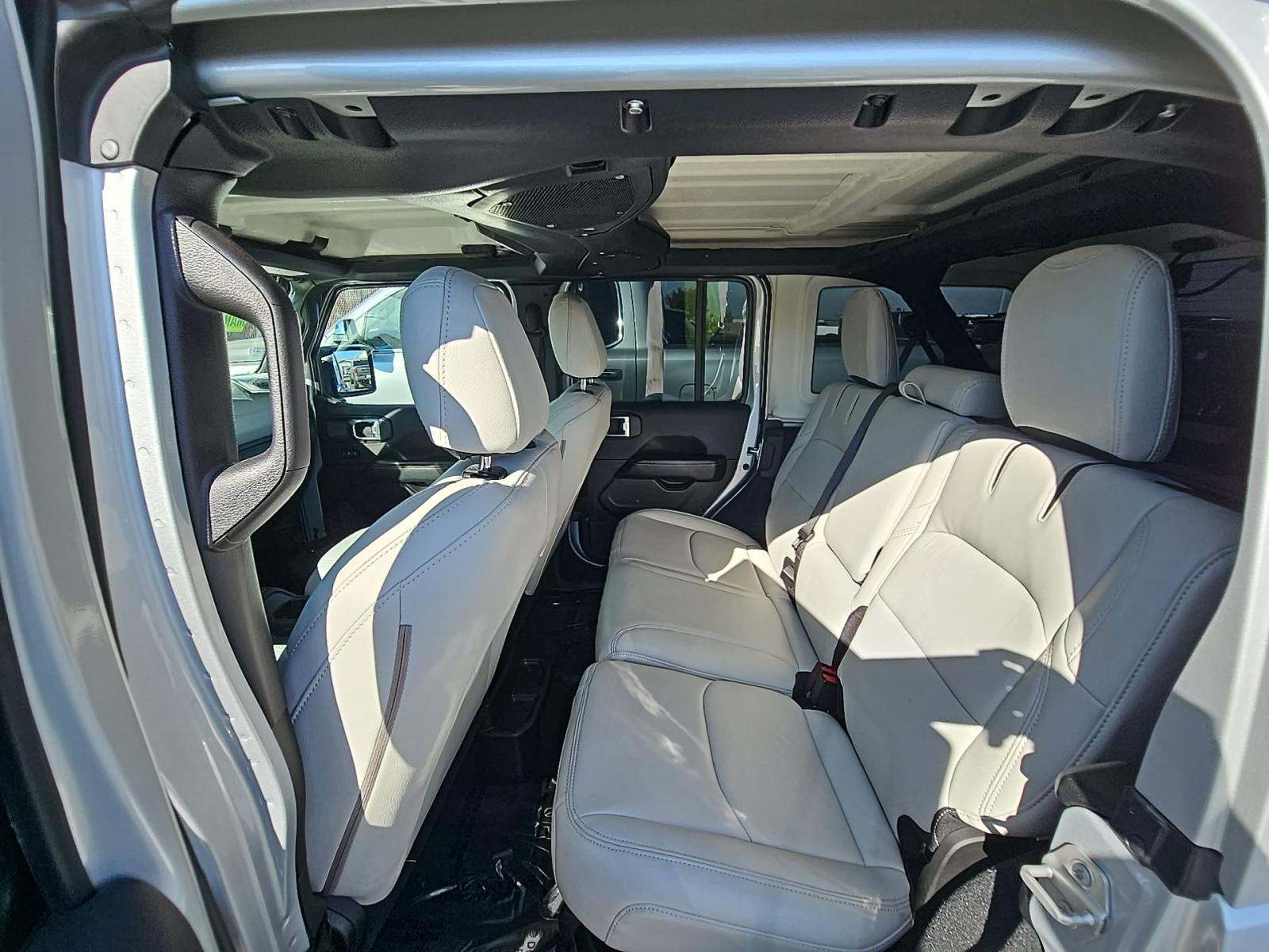 2024 Jeep Wrangler 4xe Sahara AWD