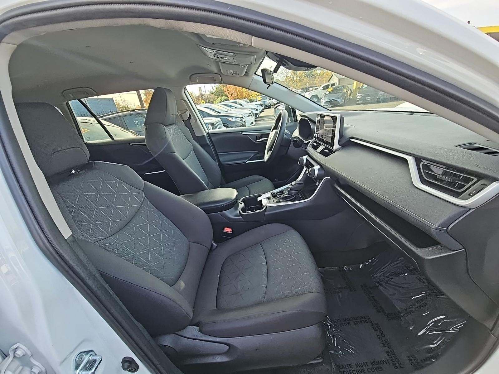 2024 Toyota RAV4 XLE FWD