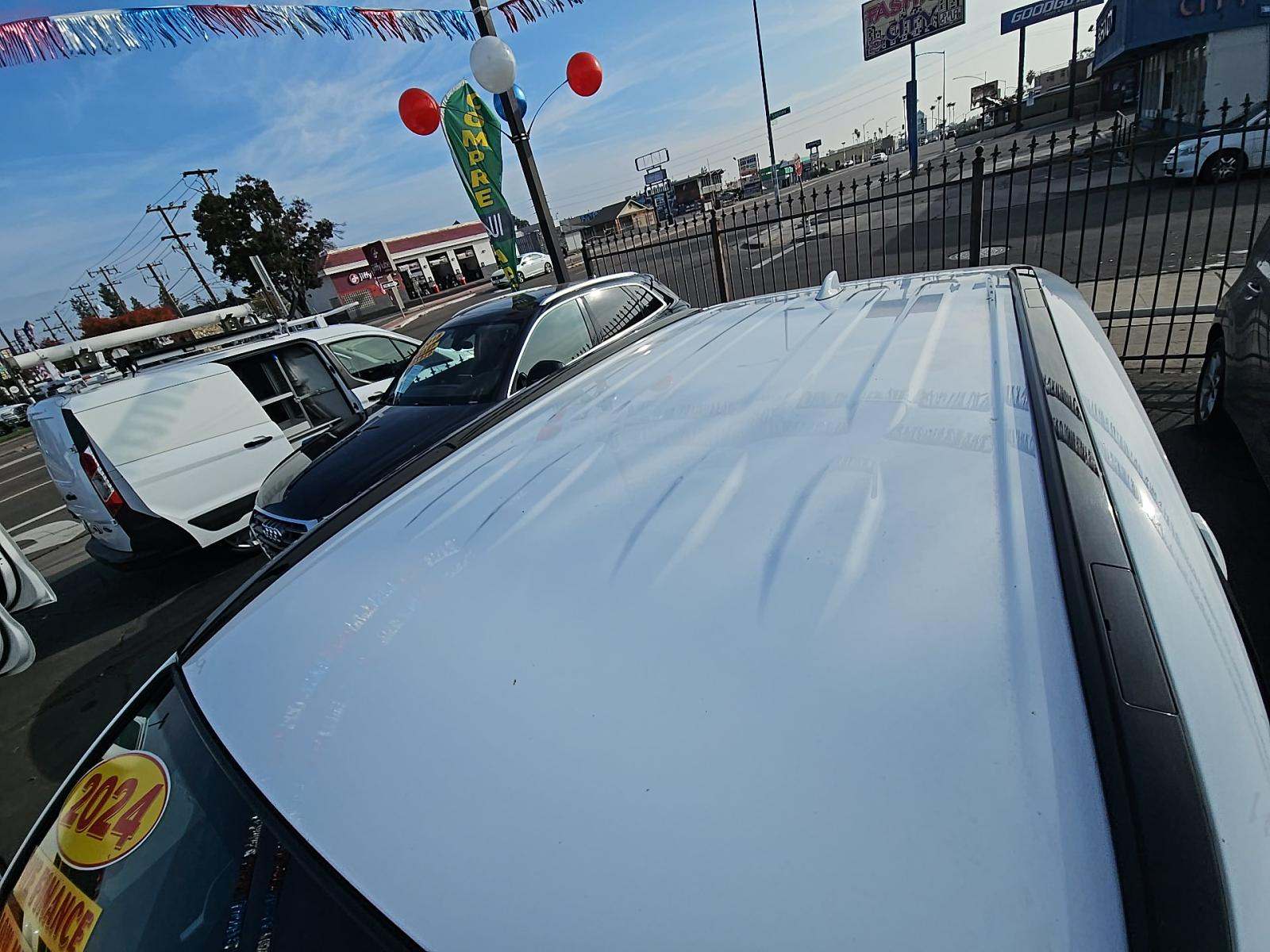 2024 Toyota RAV4 XLE FWD