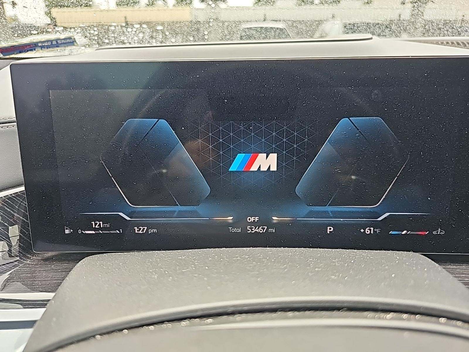 2023 BMW X7 M60i AWD
