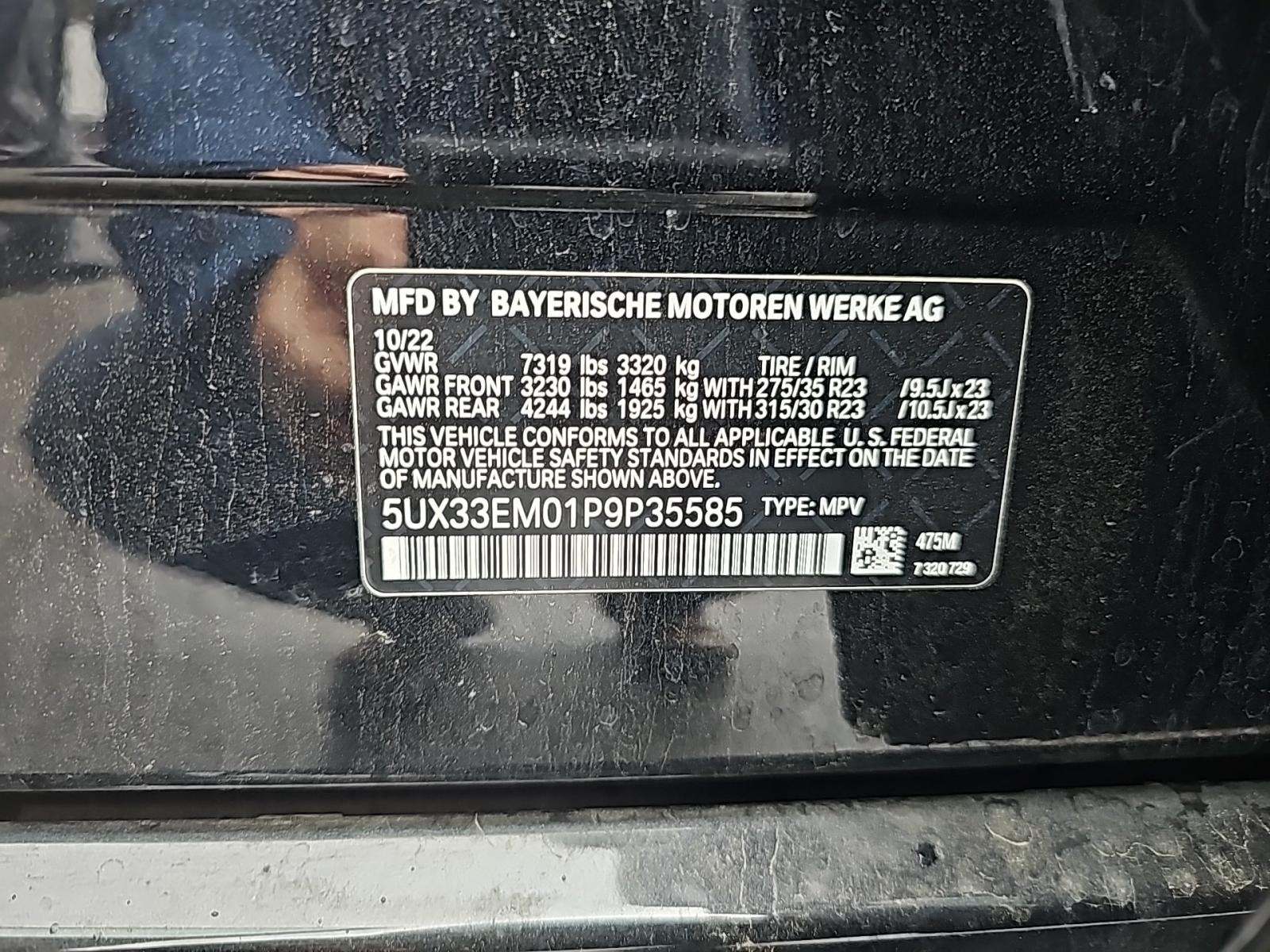 2023 BMW X7 M60i AWD