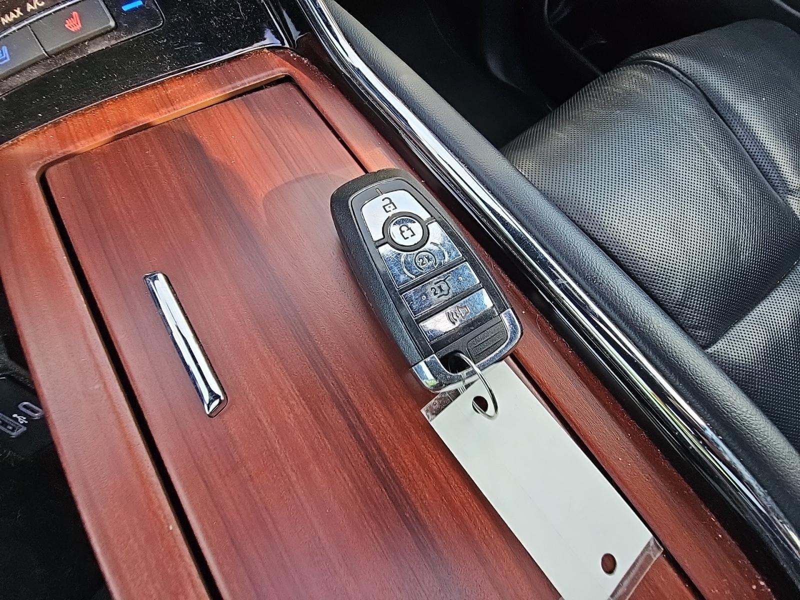 2022 Lincoln Navigator Reserve RWD