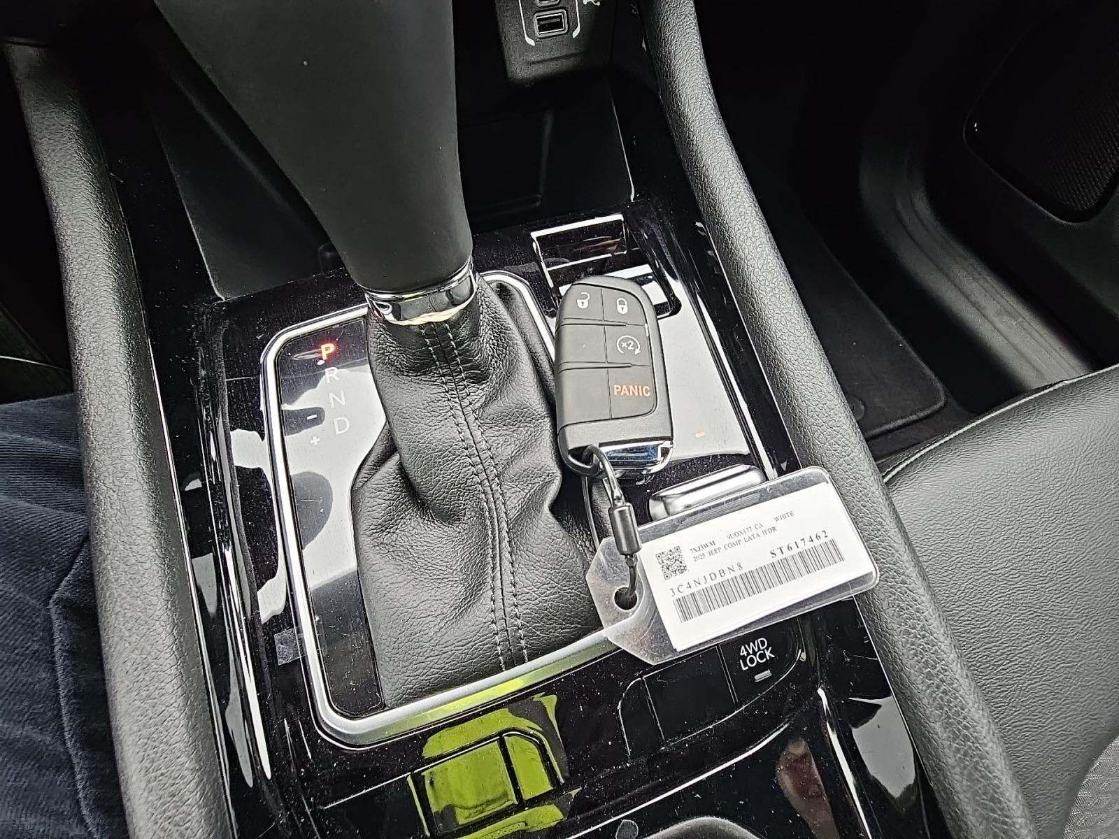 2025 Jeep Compass Latitude AWD