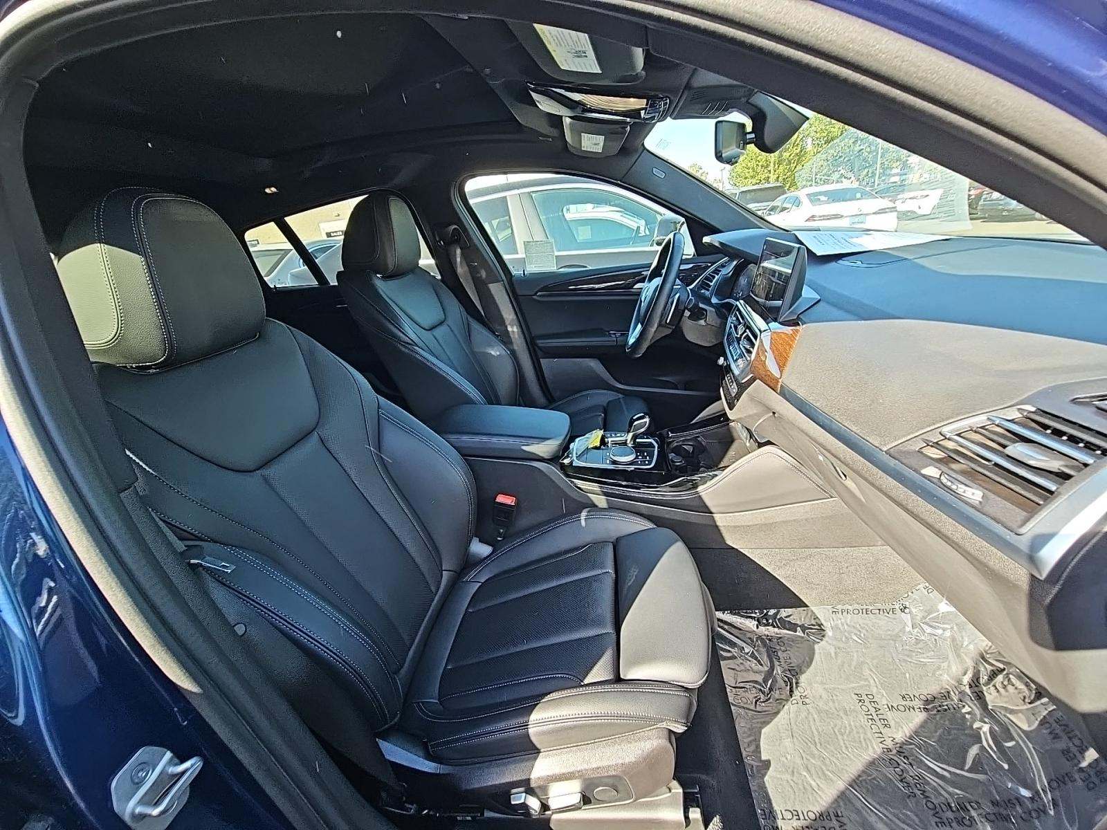 2023 BMW X4 xDrive30i AWD