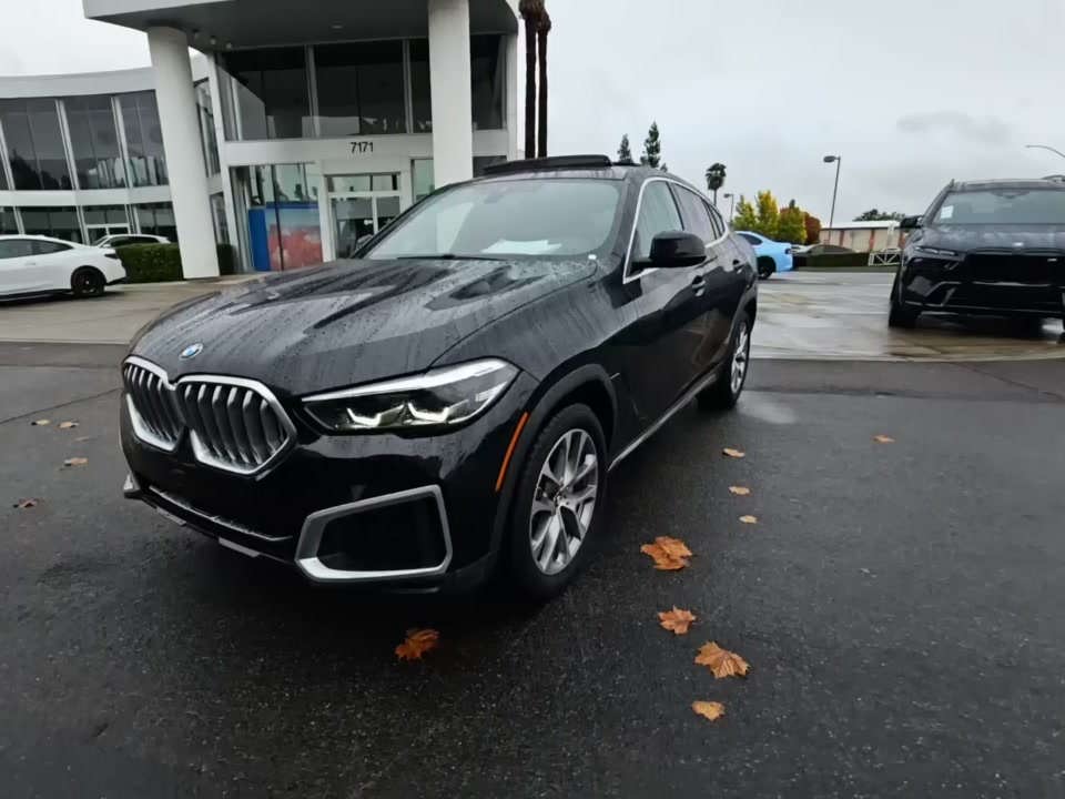 2022 BMW X6 xDrive40i AWD