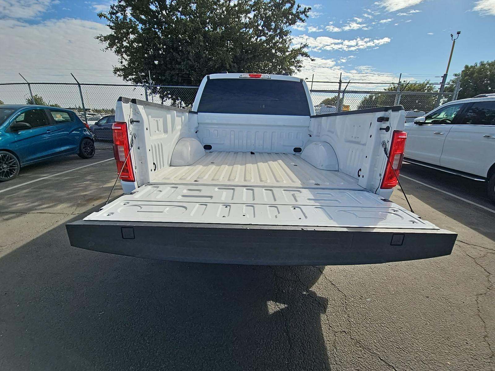 2022 Ford F-150 XLT RWD