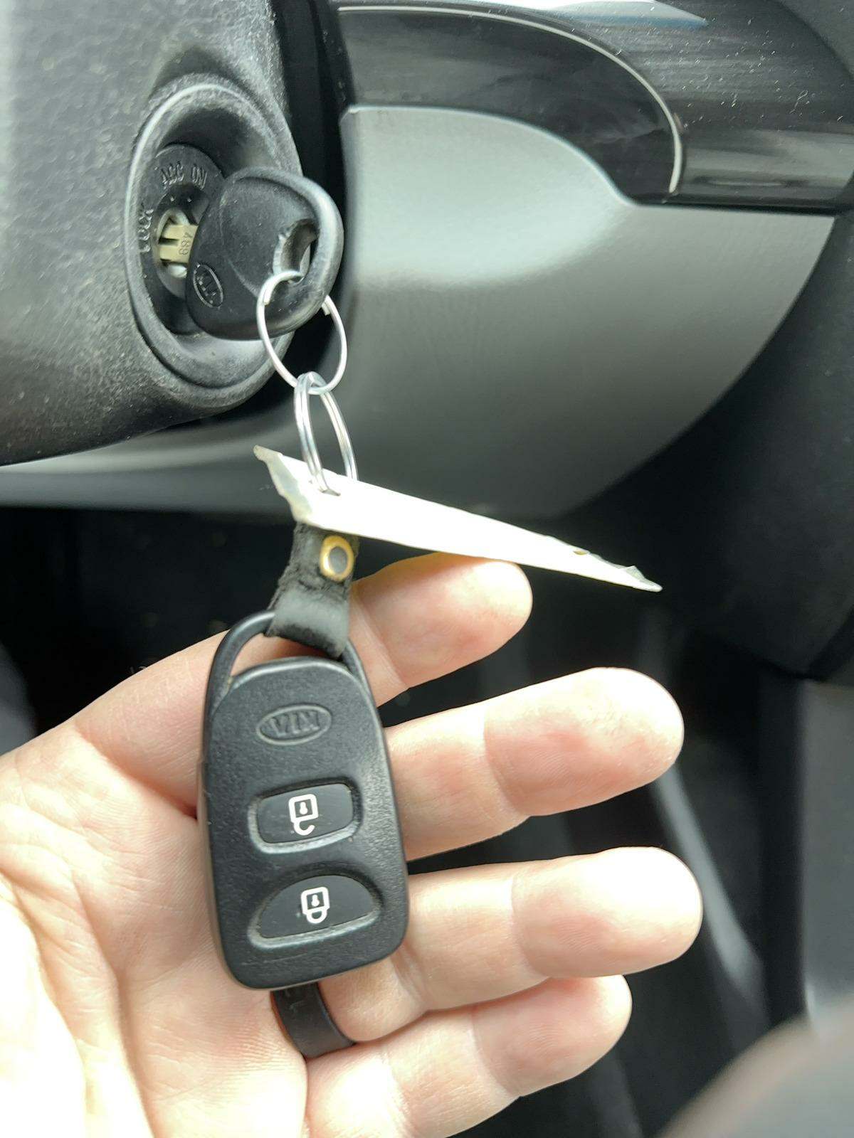 2012 Kia Sorento LX FWD