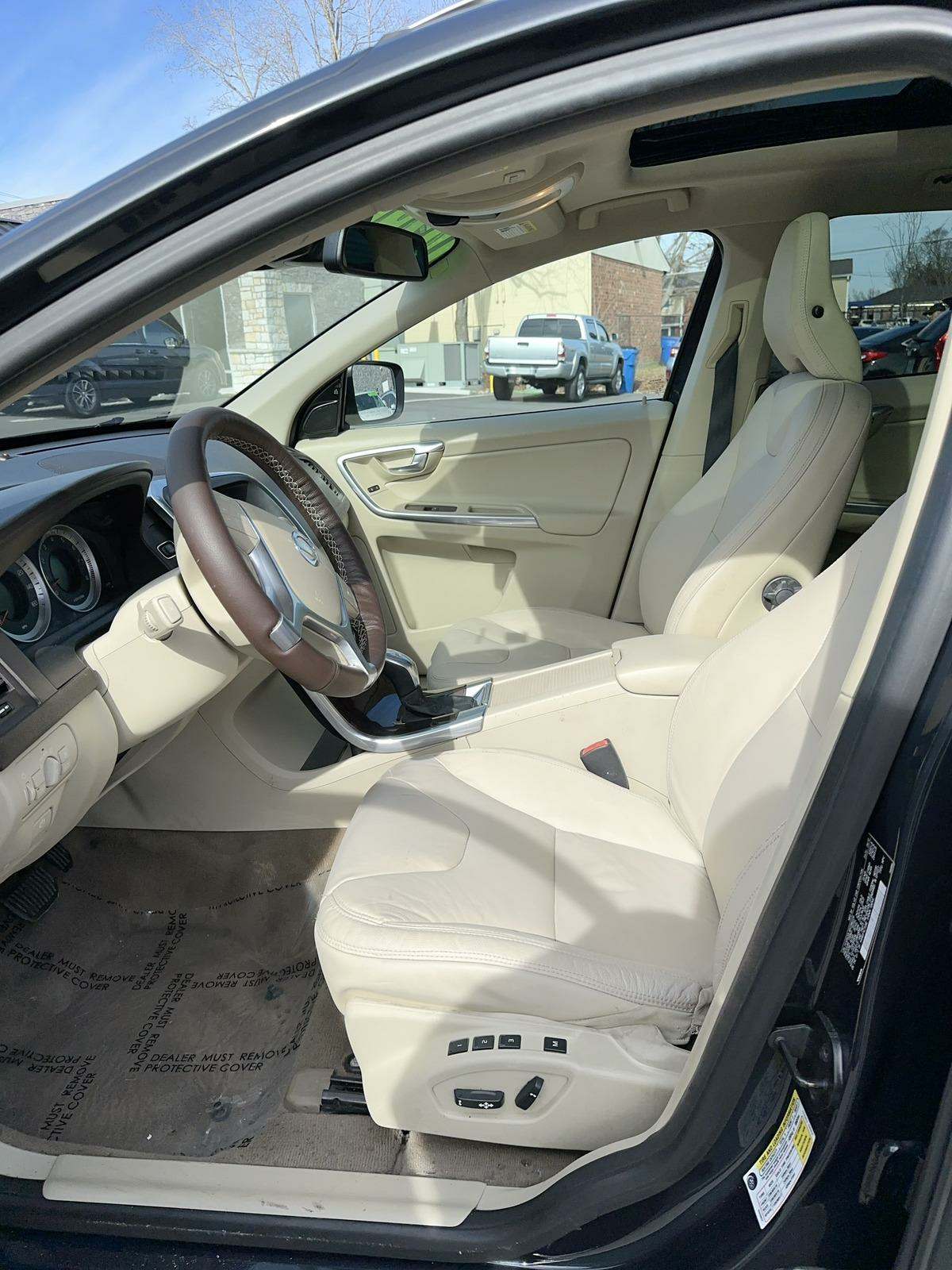 2013 Volvo XC60 3.2L FWD