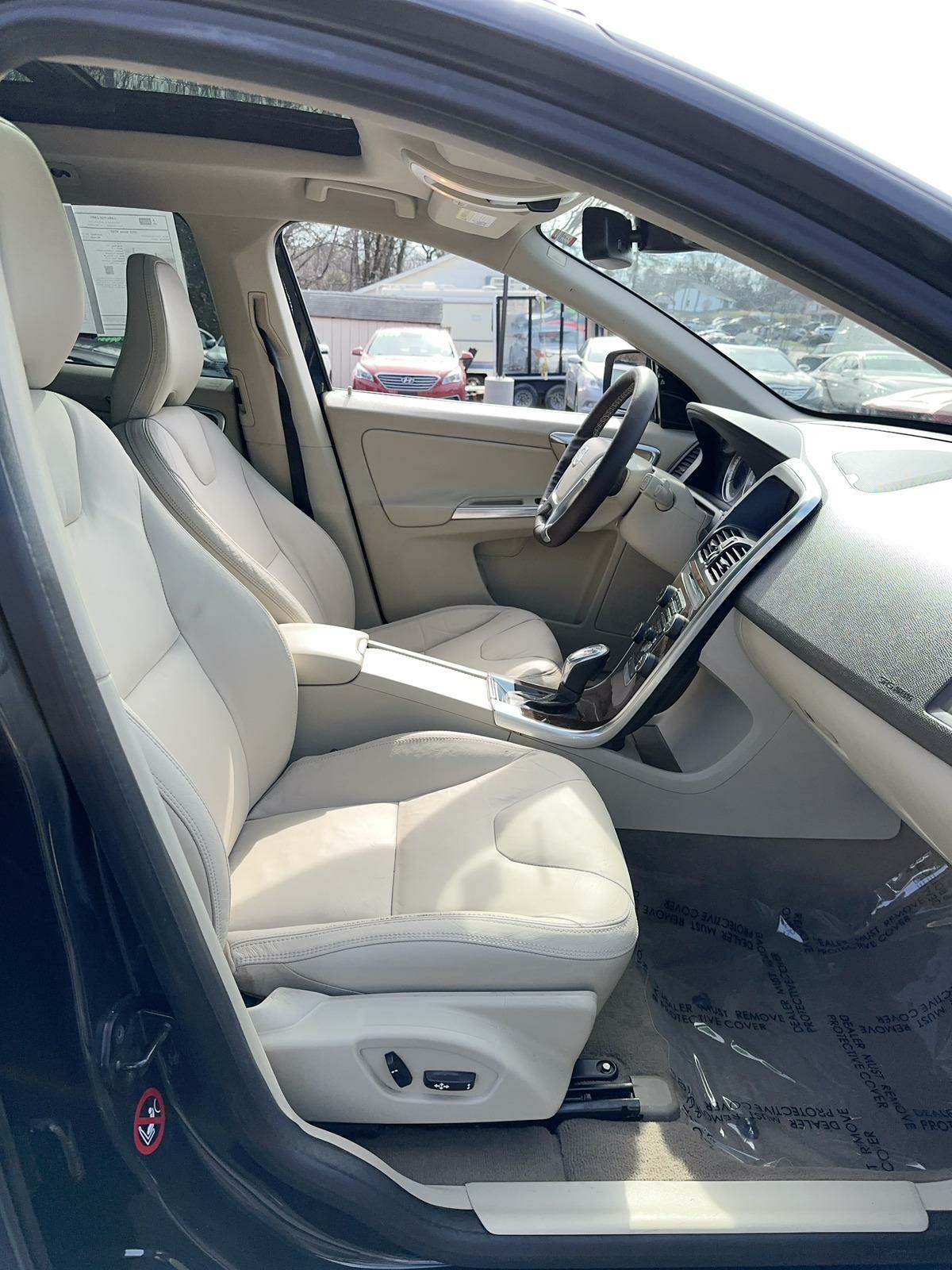 2013 Volvo XC60 3.2L FWD