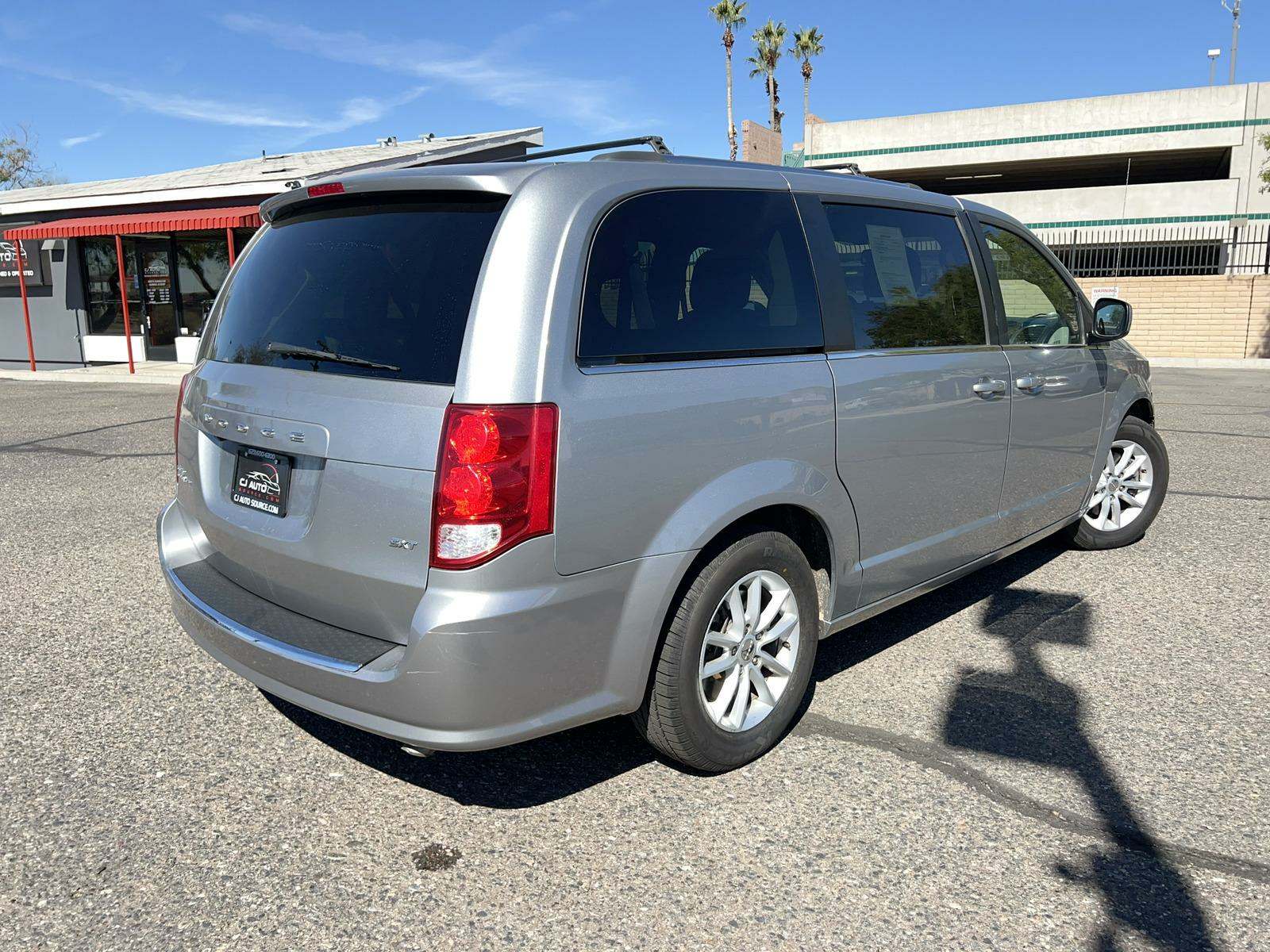 2020 Dodge Grand Caravan SXT FWD