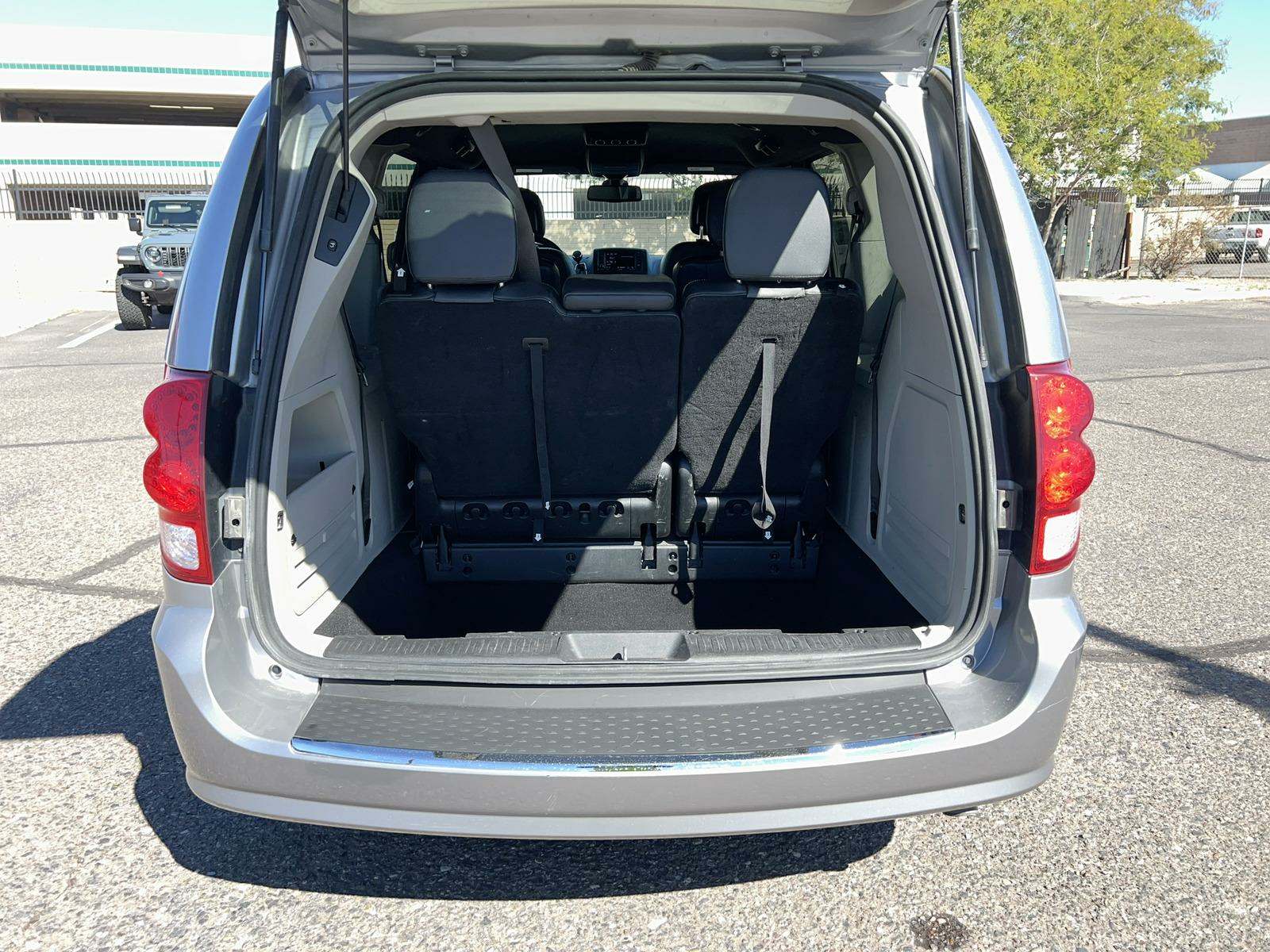 2020 Dodge Grand Caravan SXT FWD